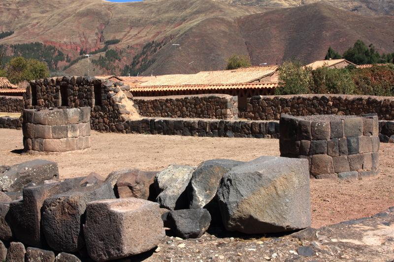 655-Rqchi,tempio di Wiracocha,12 luglio 2013.JPG